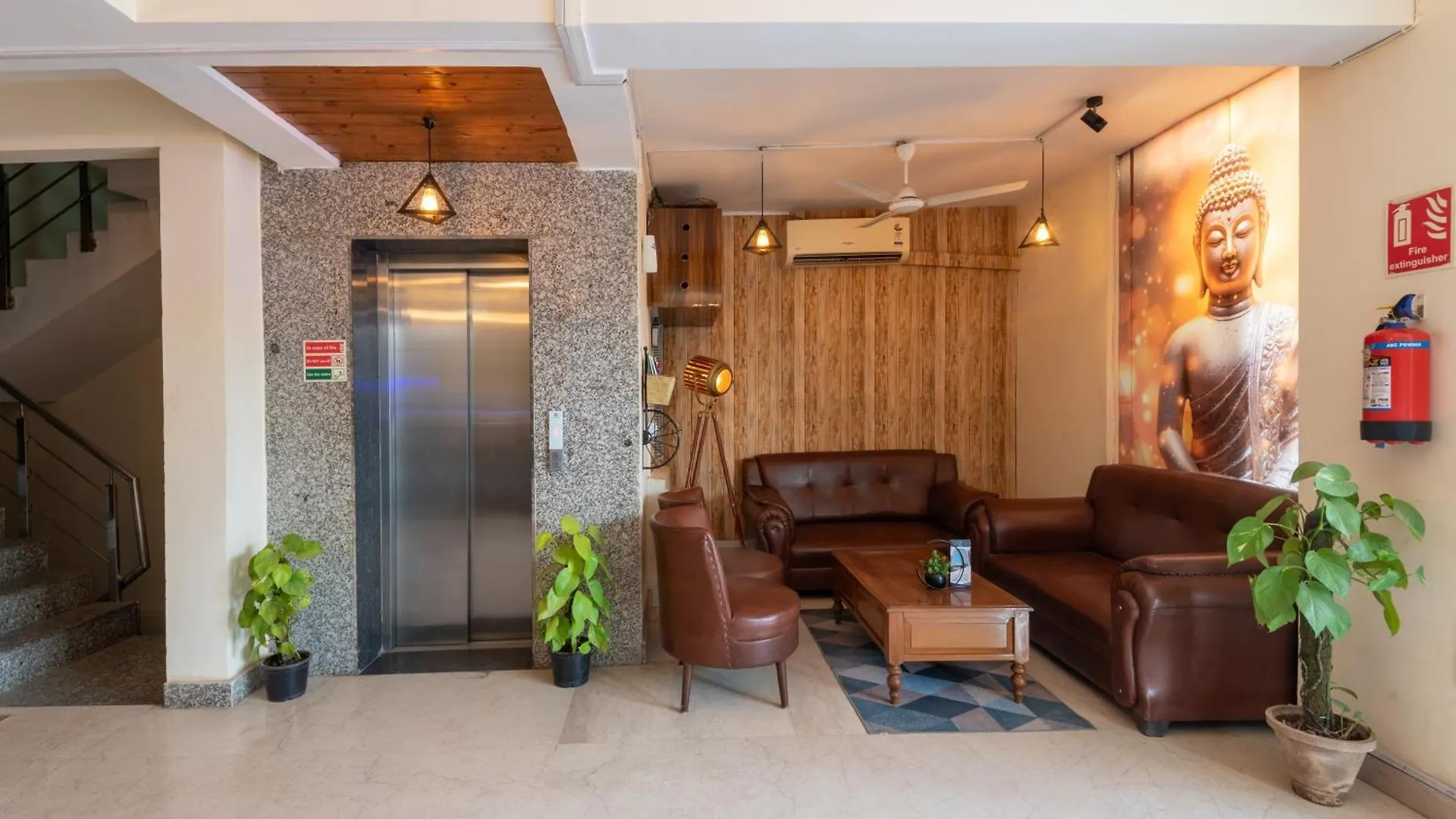 Oyster Pearl Hotel - Medicity Gurugram, Near Medanta Hospital غورغاون