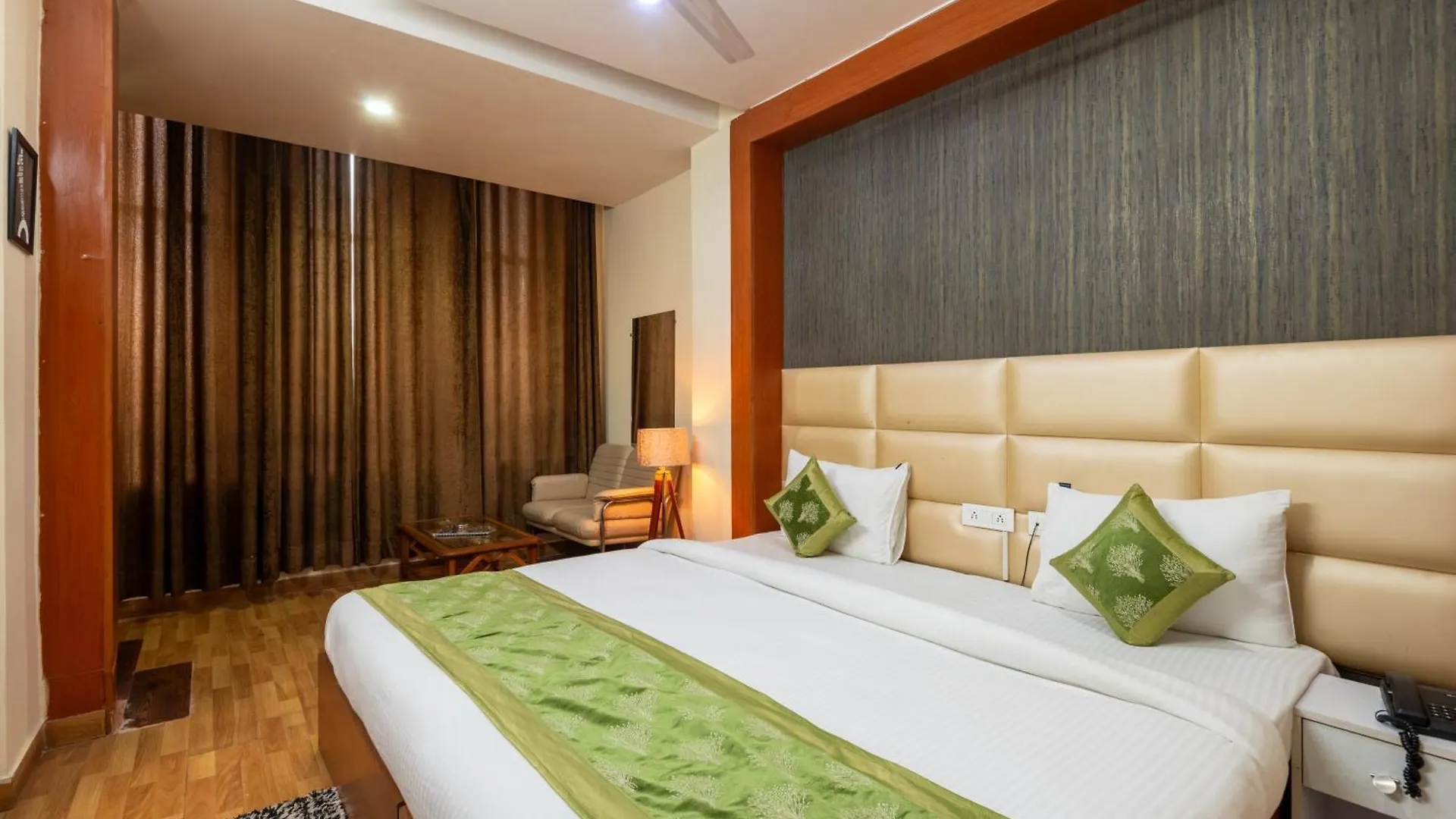 Oyster Pearl Hotel - Medicity Gurugram, Near Medanta Hospital غورغاون الهند