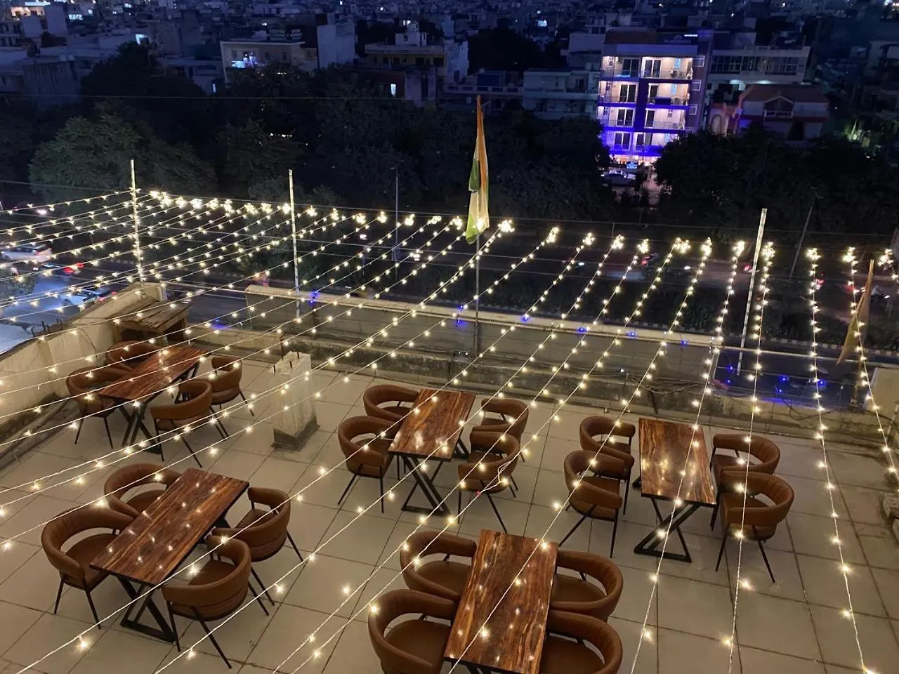 ***  Oyster Pearl Hotel - Medicity Gurugram, Near Medanta Hospital Γκουργκάον Ινδία